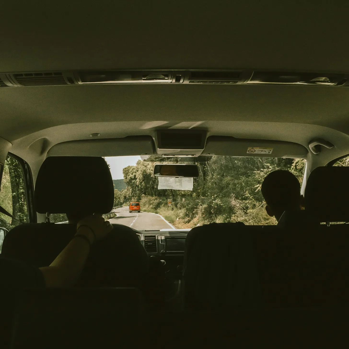 뒷좌석의 공포 - Terror in the Backseat
